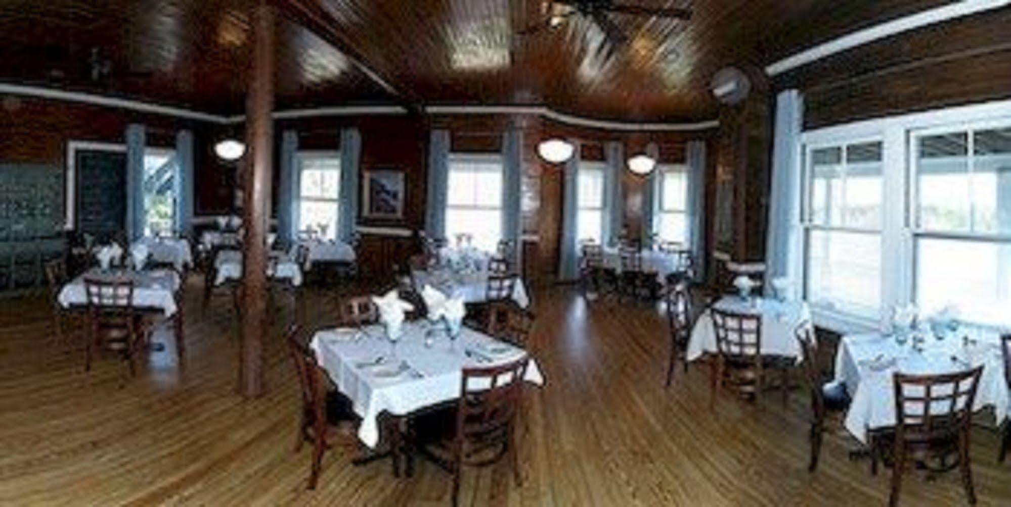 Grey Havens Inn Georgetown Étterem fotó